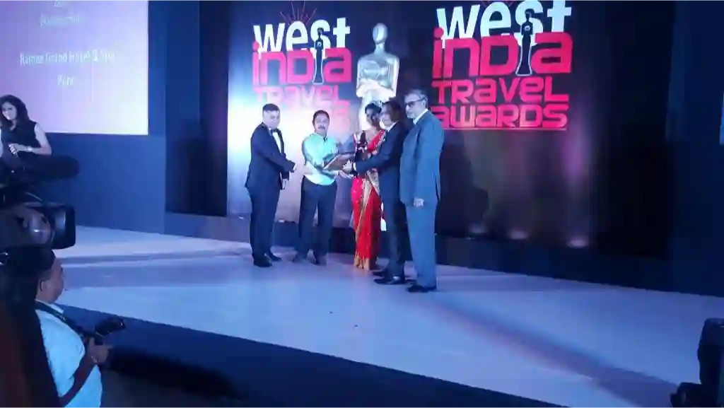 award-7