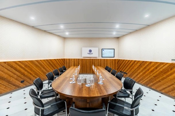 OYSTER BOARD ROOM