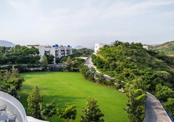 ARAVALI LAWN